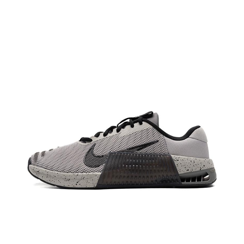รองเท้าผ้าใบ Nike Metcon 9 แบบ - Nike Shoes Metcon 9 บทวิจารณ์และราคา
