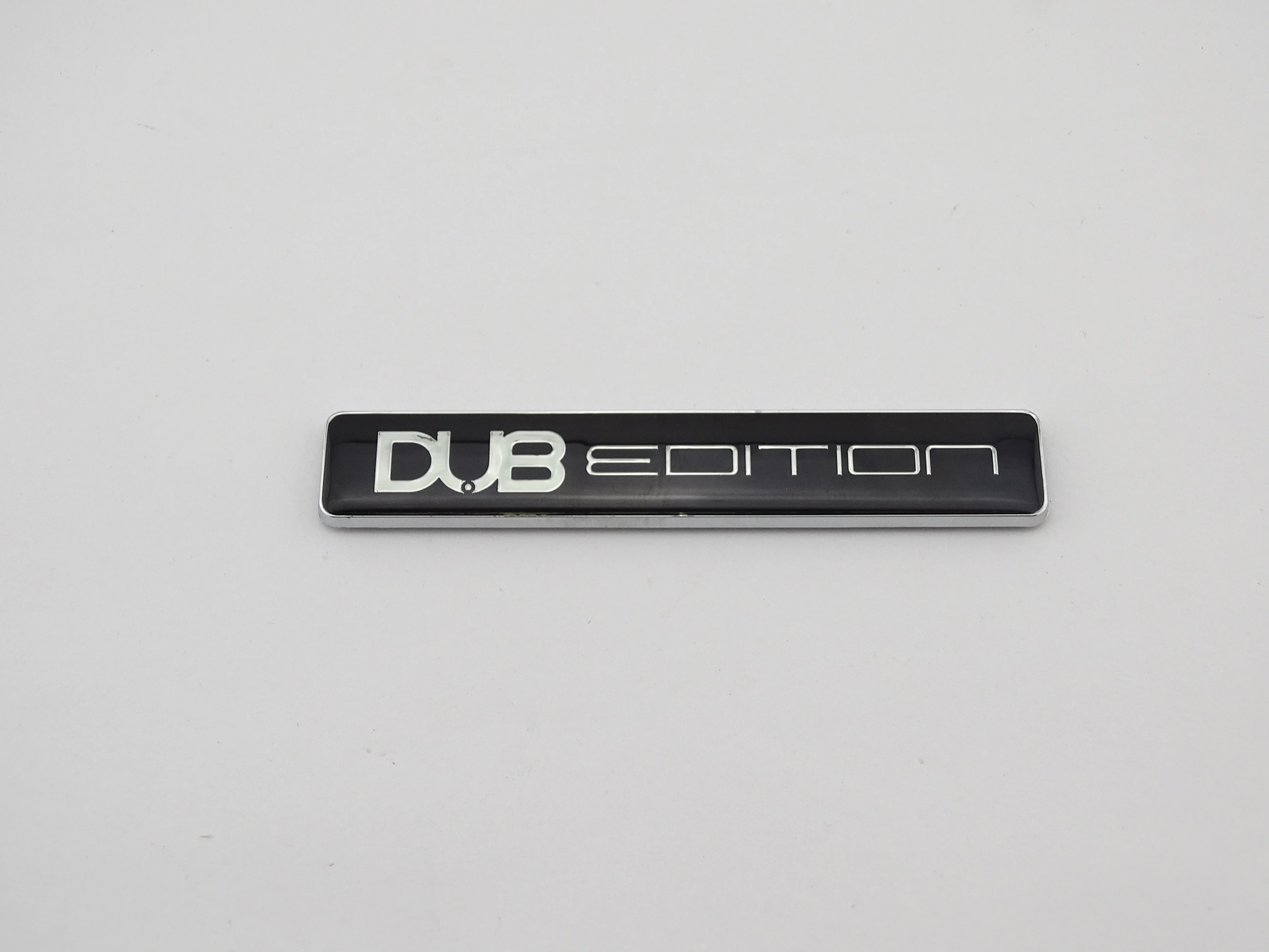 ตราสัญลักษณ์โครเมียมรุ่น Dub E - Golf Equipment Used บทวิจารณ์และราคา